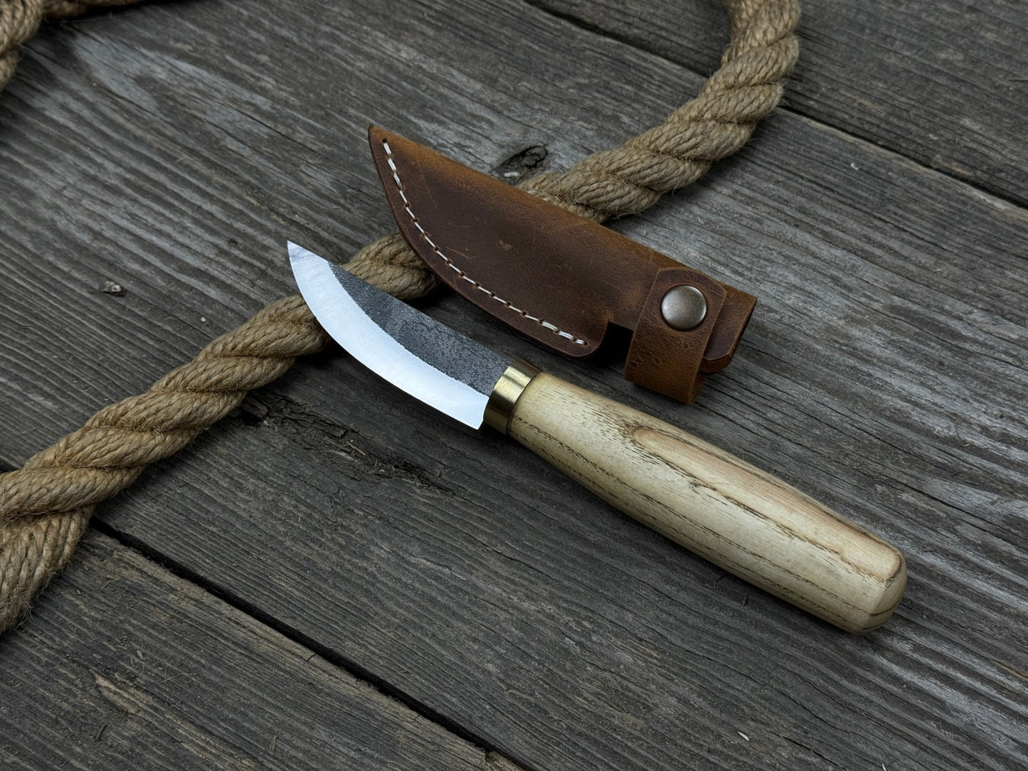 Hand-Forged Bushcraft Knife, 7.5 cm (2.9 inches) with leather sheath