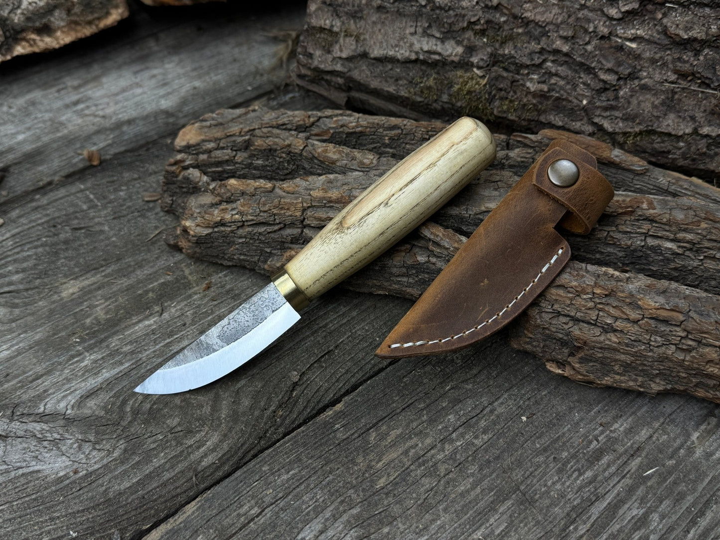 Hand-Forged Bushcraft Knife, 7.5 cm (2.9 inches) with leather sheath