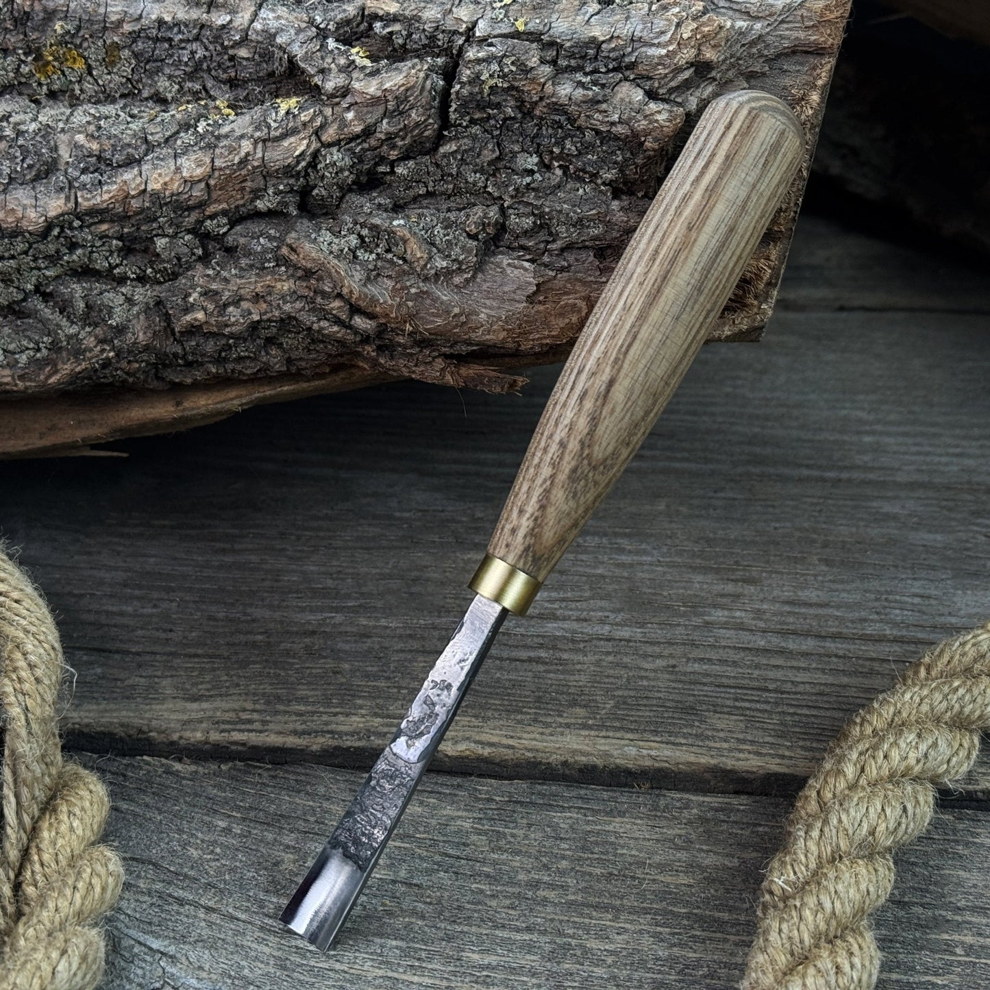 Straight Carving Gouge – 12 mm (0.47 inches)
