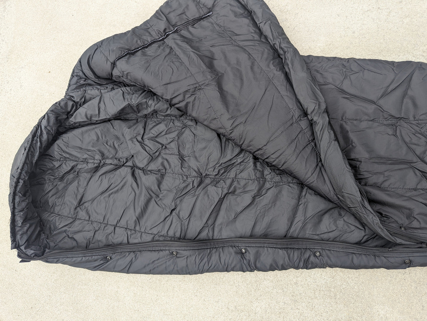 Intermediate Cold Weather Sleeping Bag - Black