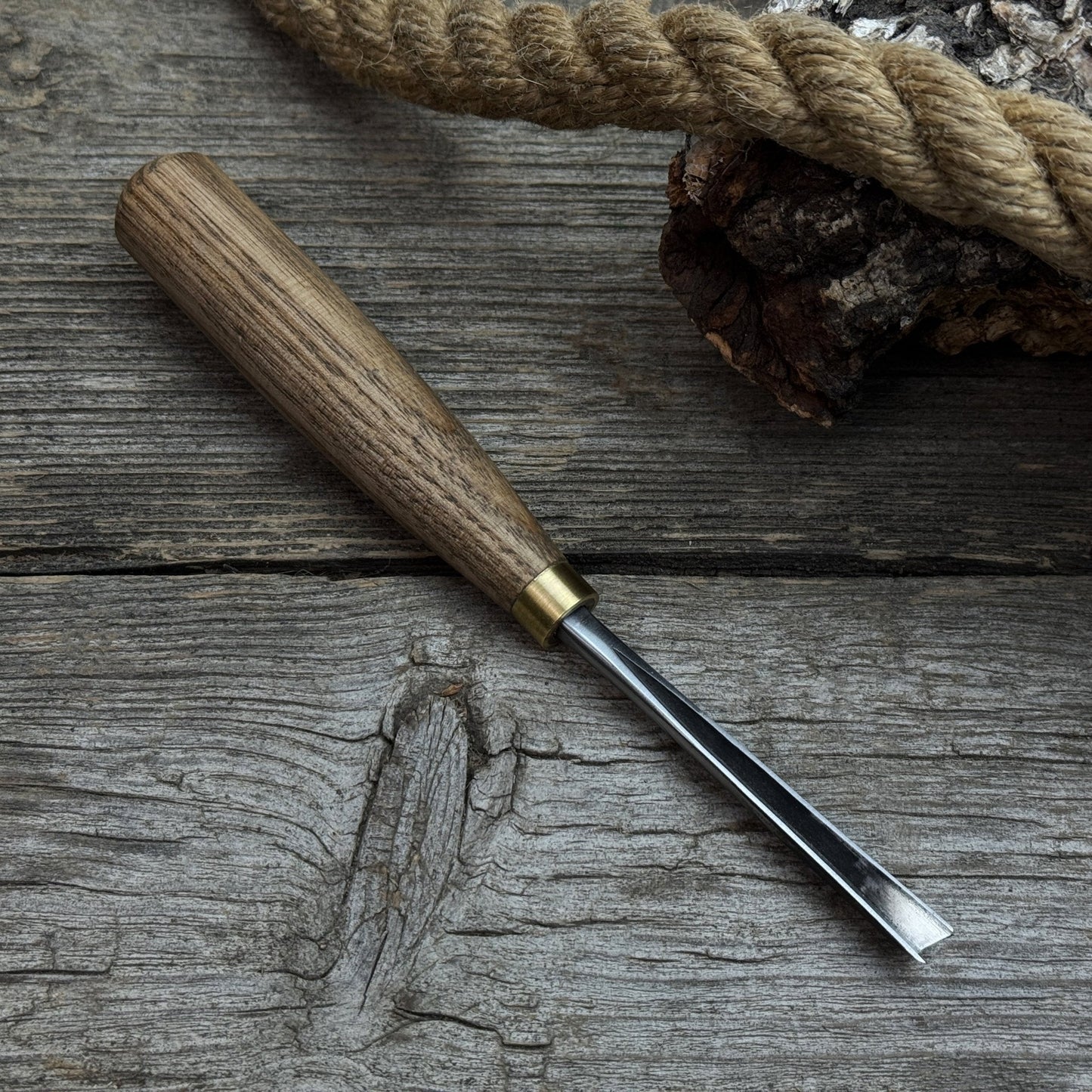 V-Parting Chisel 60 Degree, blade 6 mm (0.24 inches)