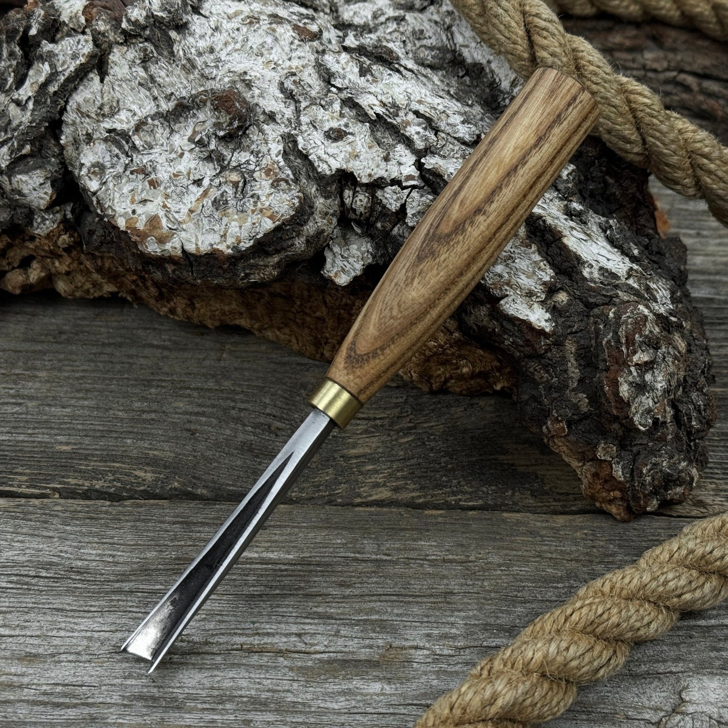 V-Parting Chisel 60 Degree, Blade 8 mm (0.31 inches)