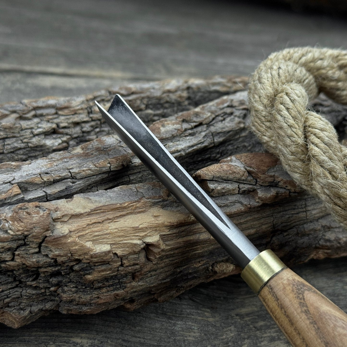 V-Parting Chisel 60 Degree, Blade 8 mm (0.31 inches)