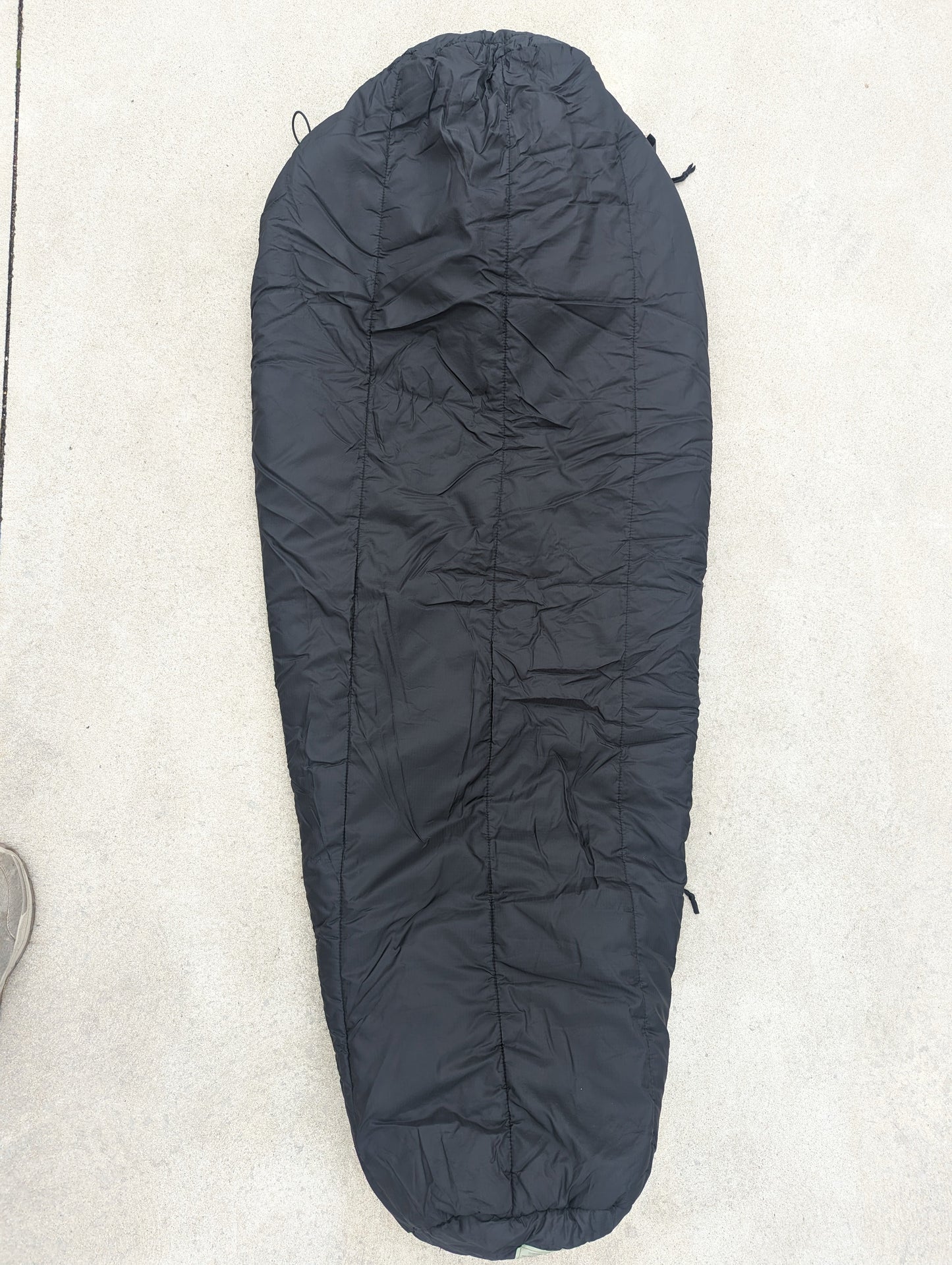 Intermediate Cold Weather Sleeping Bag - Black